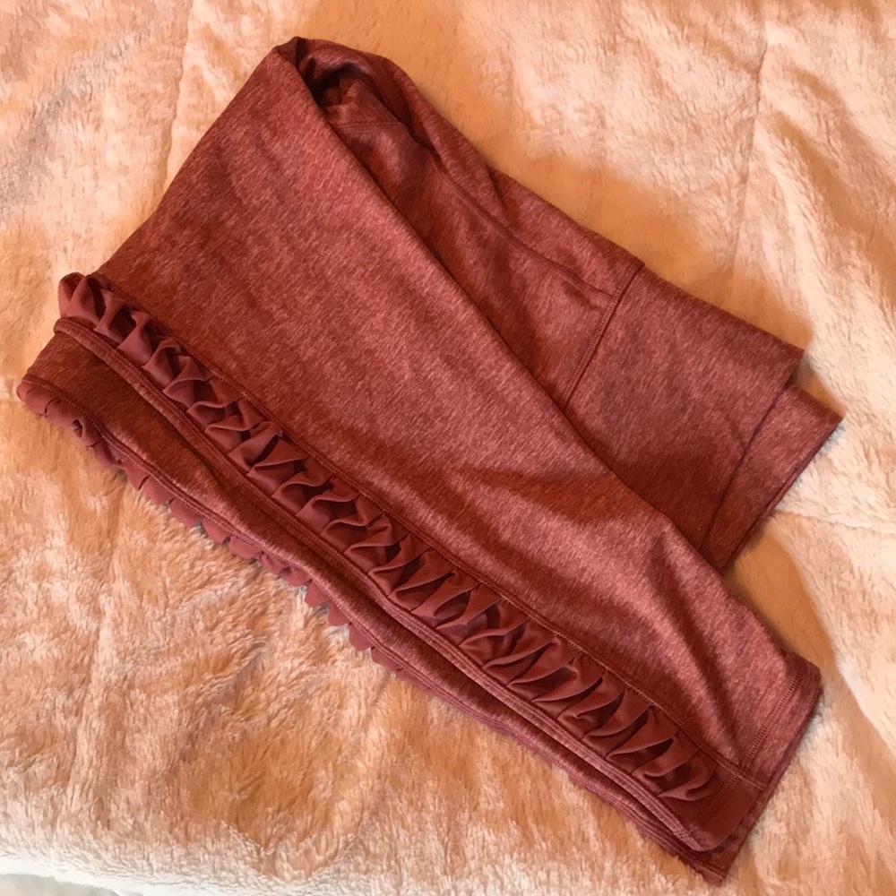 Aerie Leggings with mesh decoration on leg
